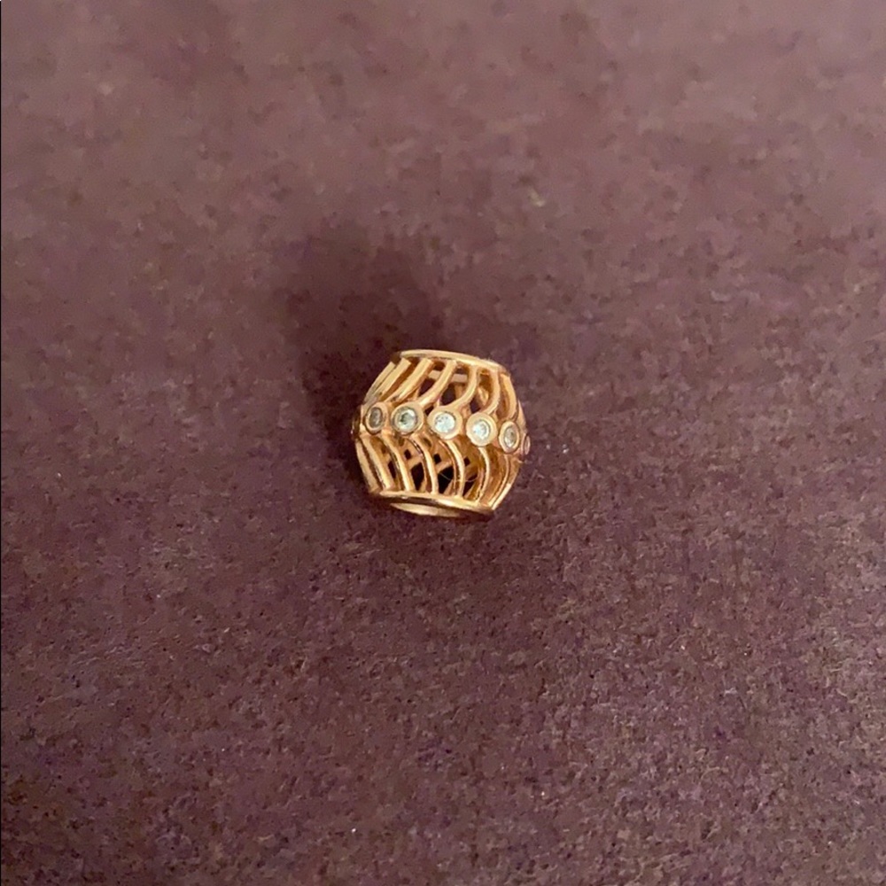 Pandora Charm - Picture 4 of 5